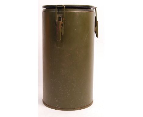 A post WWII Second World War / late 20th century conflicts British military vacuum sealed canteen / flask / mess container ha