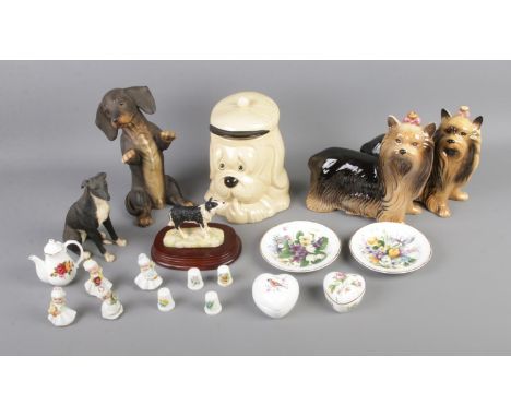 A collection of assorted ceramics to include Leonardo Collection, thimbles, ceramic dogs, etc.  