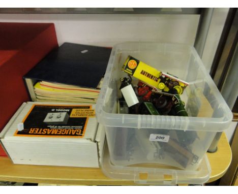 Hornby Dublo engine & tender, other model railway items etc