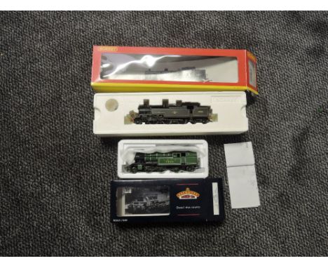 A Hornby 00 gauge R2287 BR Fowler 2-6-4T Class 4P Locomotive Weathered 42322, boxed and a Bachmann 00 gauge 31-608 V3 LNER 2-