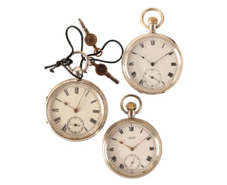 A GENTLEMAN'S SILVER OPEN FACE POCKET WATCH with keyless wind movement, the white enamel dial with subsidiary seconds dial, b