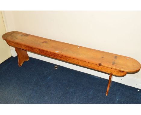 AN EARLY 20TH CENTURY ELM AND PINE BENCH, width 185cm