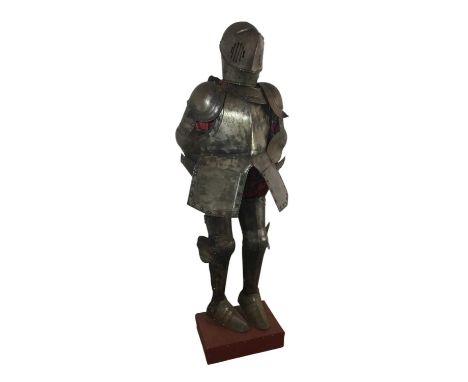 REPRODUCTION MEDIEVAL STYLE SUIT OF ARMOUR mounted on stand176cm high