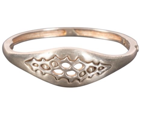A Danish brutalist silver abstract hinged bangle, 23.5g