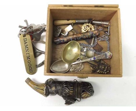Wooden box containing ceramic dog pipe, spoons, bunch of keys, fob etc 
