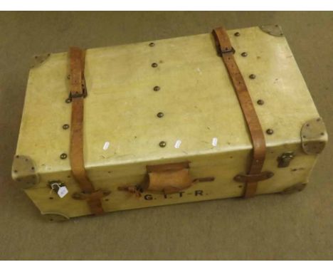An early 20th Century Travelling Trunk, wooden slats to base and leather straps, 36" x 21"   40-60