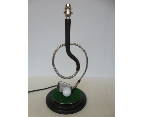 Golfing table lamp 