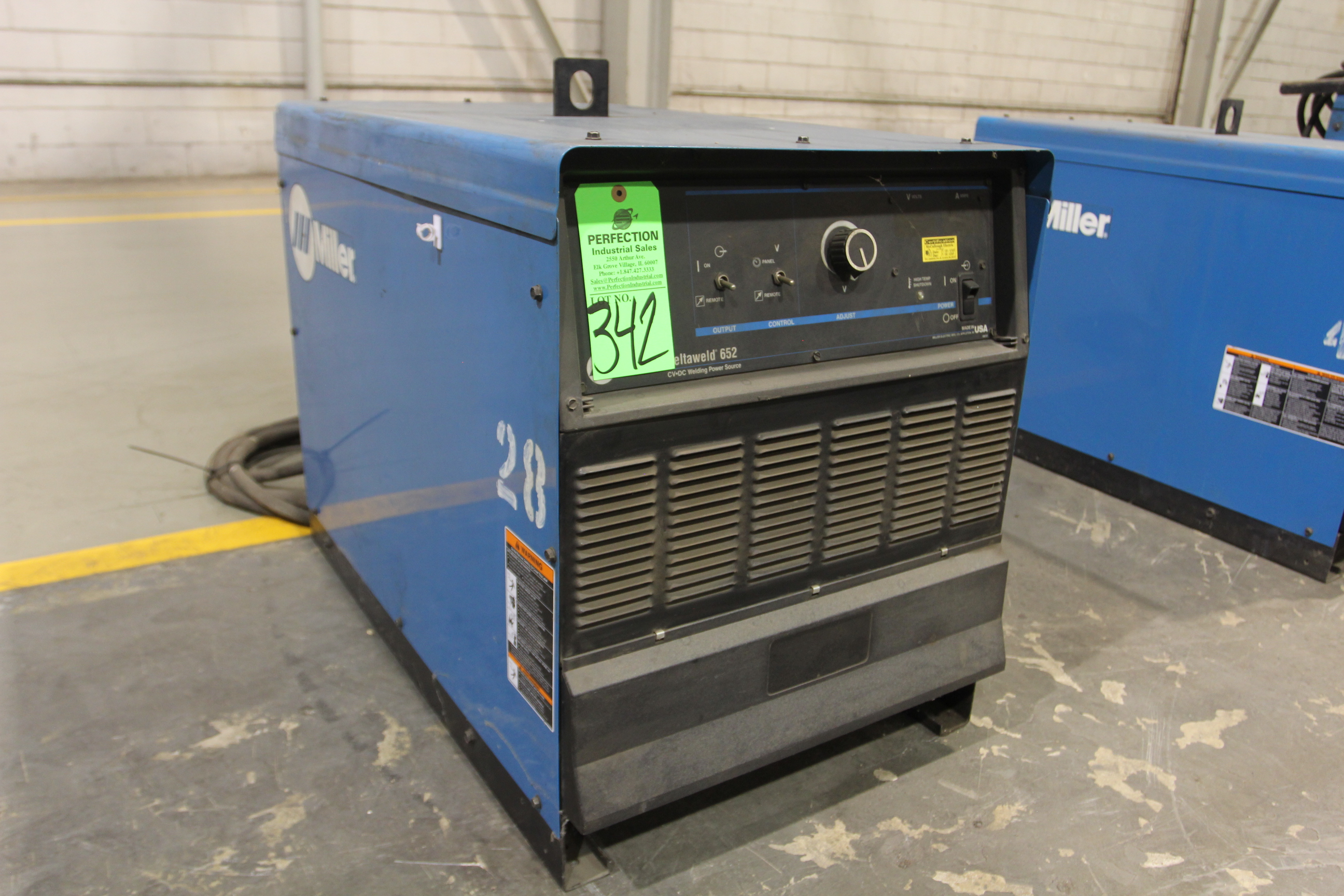 Lot 342 - MILLER Deltaweld 652 MIG Welder, S/N. LC569989