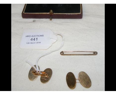 A pair of 9ct gold cuff links, together with a bar brooch  CONDITION REPORTApprox weight - 12gms