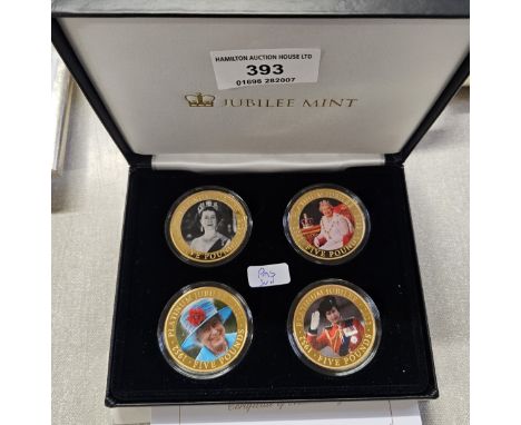 QUEENS PLATINUM JUBILEE 24 CARAT GOLD PLATE £5 COIN COLLECTION   Condition   