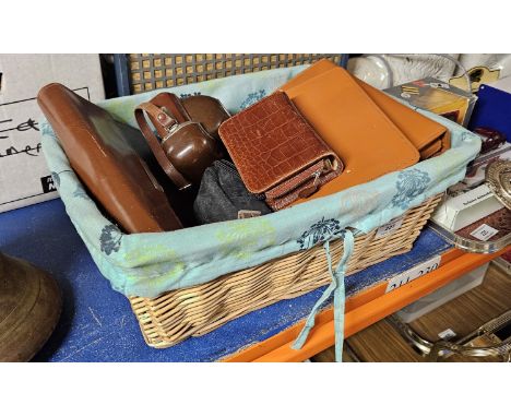 BASKET CONTAINING THE OLD ZEISS CAMERA, VARIOUS GENTS TRAVEL VANITY CASES, AA BADGE, VARIOUS HIP FLASKS, CHILDS SPORRAN ETC  