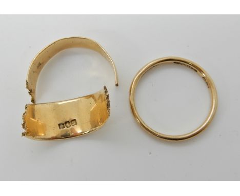 A 9ct gold wedding ring size M1/2 weight 1.5gms and a broken Arabic 18ct gold signet ring, weight 5.3gms Condition Report: Av