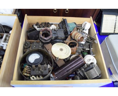 WOODEN BOX CONTAINING VINTAGE RADIO EQUIPMENT, GAUGES, FUSE WIRES, FUSES ETC