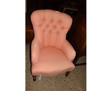 VICTORIAN BUTTON BACK NURSING CHAIR, WIDTH APPROX 62CM