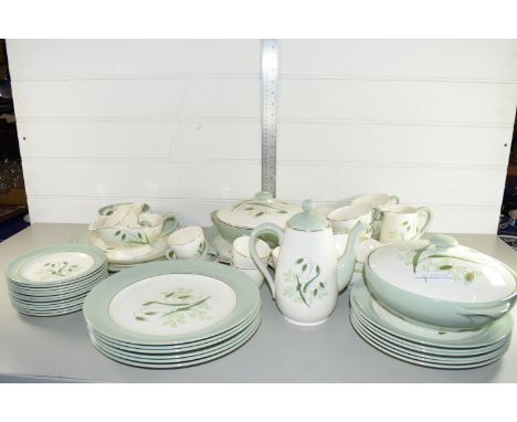 TEA SET AND PART DINNER SERVICE BY COPELAND SPODE IN THE SOFT WHISPERS PATTERN COMPRISING CUPS, SAUCERS, MILK JUG, SUGAR BOWL