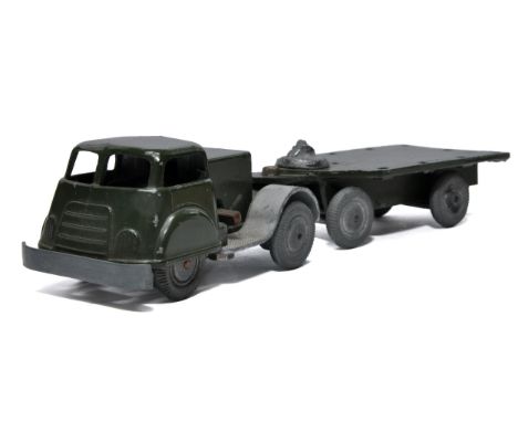 Solido Early Issue Mechanical Military tractor and trailer. Untested but displays generally good with some signs of age relat