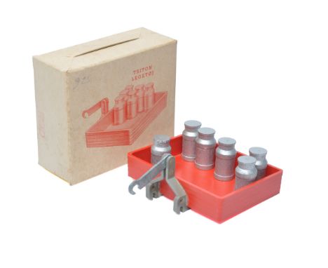 Triton (Denmark) rear transport box with plastic milk churns for the Lego Tractor. Lego used the Triton factory in producing 