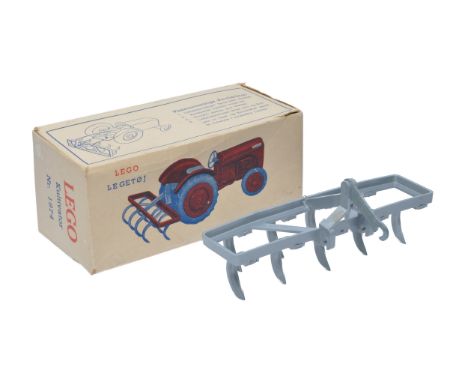 Lego (Denmark) rear cultivator the Lego Plastic Ferguson Tractor. Note: Lego used the Triton factory in producing the Ferguso