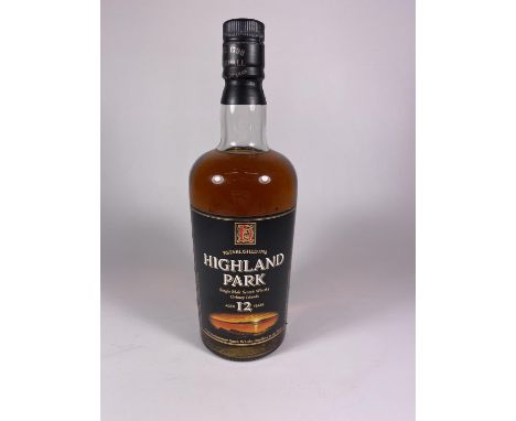 1 X 70CL BOTTLE - HIGHLAND PARK 12 YEAR OLD SINGLE MALT SCOTCH WHISKY 