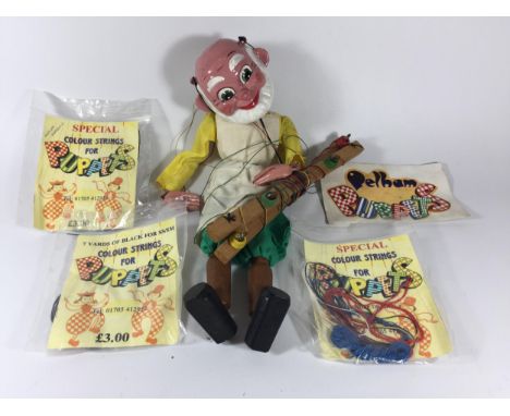 A VINTAGE PELHAM PUPPET - SL GEPETTO IN ORIGINAL BOX 
