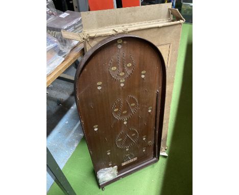 A BOXED VINTAGE CORINTHIAN BAGATELLE BOARD 