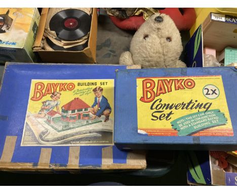 A BAYKO BUILDING SET AND A FURTHER CONVERTING SET 