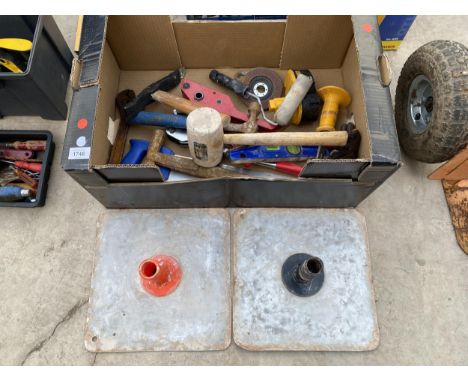 AN ASSORTMENT OF TOOLS TO INCLUDE TROWELS, HAMMERS AND AN ADJUSTABLE SPANNER ETC 