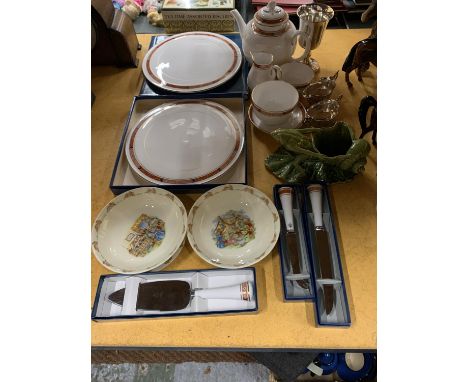 A ROYAL WORCESTER "BEAUFORT" TEAPOT, MILK, SUGAR, GATEAUX PLATES, CAKE SLICE AND CHEESE KNIFE TOGETHER WITH TWO BUNNYKINS BOW