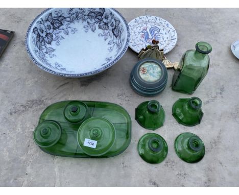 AN ASSORTMENT OF ITEMS TO INCLUDE A CERAMIC WASH BOWL AND GREEN GLASSS WARE TO INCLUDE CANDLESTICKS ETC 