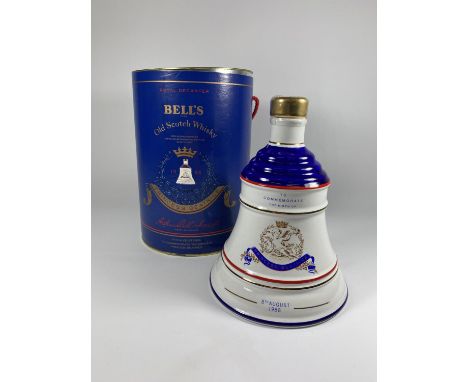 1 X BOXED BOTTLE - BELL'S OLD SCOTCH WHISKY 1988 PRINCESS BEATRICE ROYAL DECANTER WHISKY 