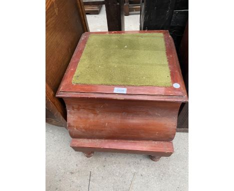 A VICTORIAN MAHOGANY STEP COMMODE 