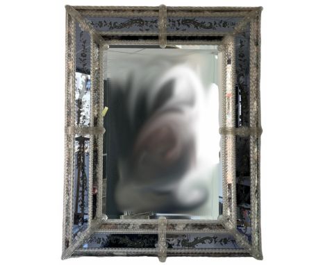 Venetian style mirror - Weight:  50.00 kg - Region: Italie - Sizes: H=1220mm L=1000mm - Condition: At first sight - good cond
