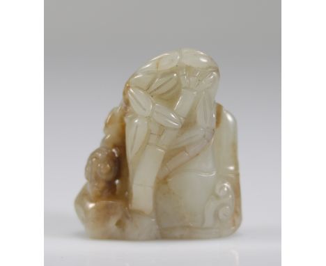 Object of scholar in jade China - Weight:  130 g - Region: Chine - Sizes: H=70mm L=65mm - Condition: At first sight - good co