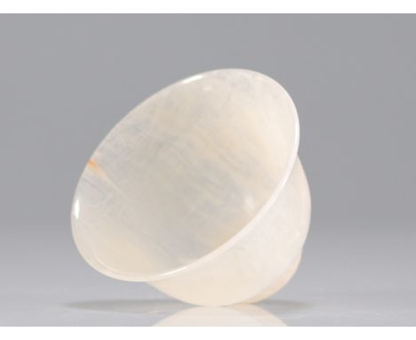 White jade bowl - Weight:  94 g - Region: Chine - Sizes: H=60mm L=90mm - Condition: At first sight - good condition - no rest