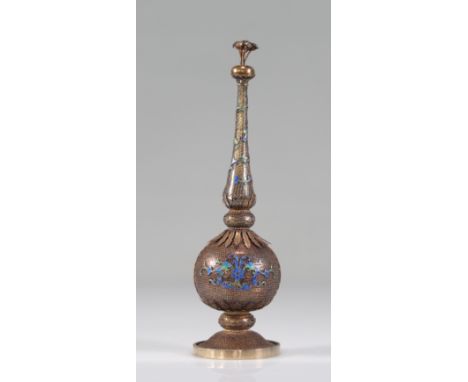 Important silver and enamel sprinkler with floral decoration - Weight:  355 g - Sizes: H=275mm D=80mm - Condition: At first s
