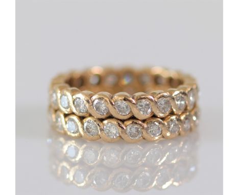 4- Yellow gold ring with double alliance encrusted with small diamonds - Weight:  6 g - Sizes: Tour de doigt 53 - Condition: 