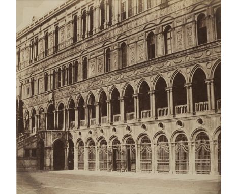 ANONIMO  XIX sec.
Venezia  c. 1850 
Carta salata.  cm 21 x 22  
Salt print.  in. 8.3 x 8.7  
