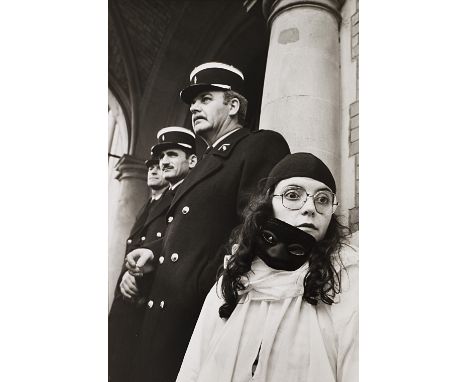 100
HENRI CARTIER-BRESSON  1908-2004
Reportage sul Nord e il Passo di Calais  1977
Stampa fotografica gelatina sali d’argento