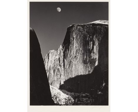 128
ANSEL ADAMS  1902-1984
Moon and Half Dome, Yosemite National Park  1960
Stampa fotografica vintage alla gelatina sali d’a