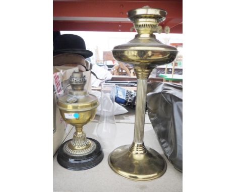 Late 19th/20th century brass Corinthian column oil lamp base, 47cm high, a 19th century brass oil lamp base&nbsp;raised on an