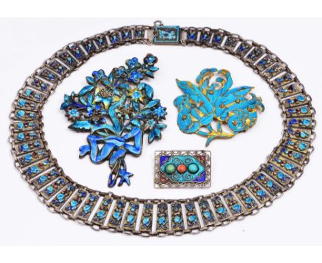 A CHINESE WHITE METAL BAR BROOCH with enamel and hardstone decoration, stamped silver, together with a Chinese necklace with 