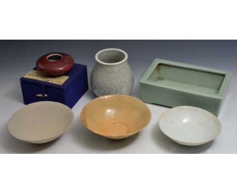 A CHINESE PEACH BLOOM WATER POT/BRUSH WASHER in a later presentation case, 12cm, 19th Century, a Chinese archaic style celado