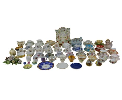 A group of ceramics, mostly being a collection of cups and saucers, including Aynsley, Royal Doulton, and Royal Worcester, a 