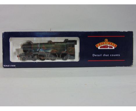 Bachmann Locomotive 31-778 'Wraysbury Hall', BR Green Emblem with original box and packaging 