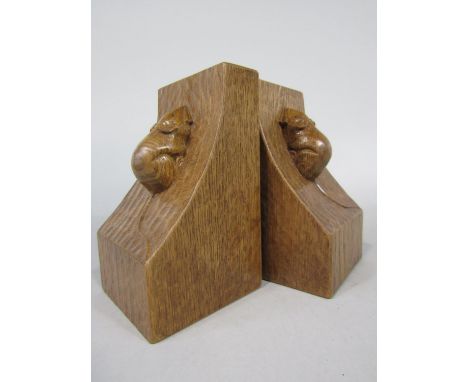 Pair of Robert Mouseman Thompson carved oak bookends with typical mouse decoration and scalloped edges, 16 cm high (2) 