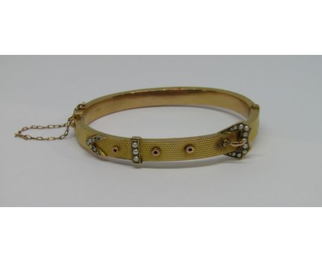 Antique 9ct hinged buckle bangle with engine turned and seed pearl decoration, Birmingham 1908, 9.5g 