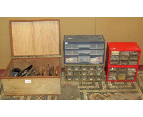 A plain wooden box containing a Stanley Number 78 Duplex Rabbet plane and seven vintage wooden moulding planes together with 