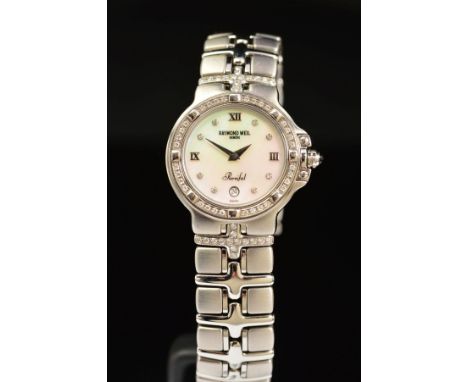 A DIAMOND SET RAYMOND WEIL PARSIFAL QUARTZ WRISTWATCH, mother of pearl dial set with eight diamonds and quarter Roman numeral