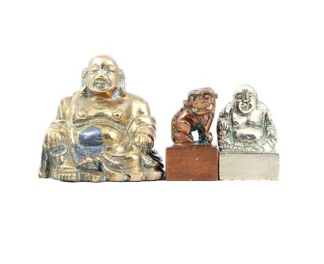 Chinese brass model, Hoti, 4cm, and two brass seals, Hoti and a Kylin.Qty: 3