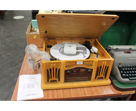 Retro style turntable and CD player 